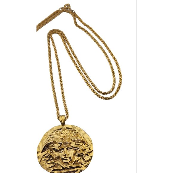 Vintage Signed Sphinx MB Medusa Head Charm Necklace (A3221) - Picture 2 of 4